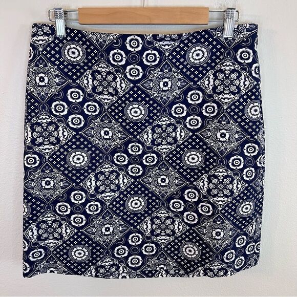 Talbots Skirt Short Length Size 10 Navy And White Lined Side Zip - Picture 1 of 5